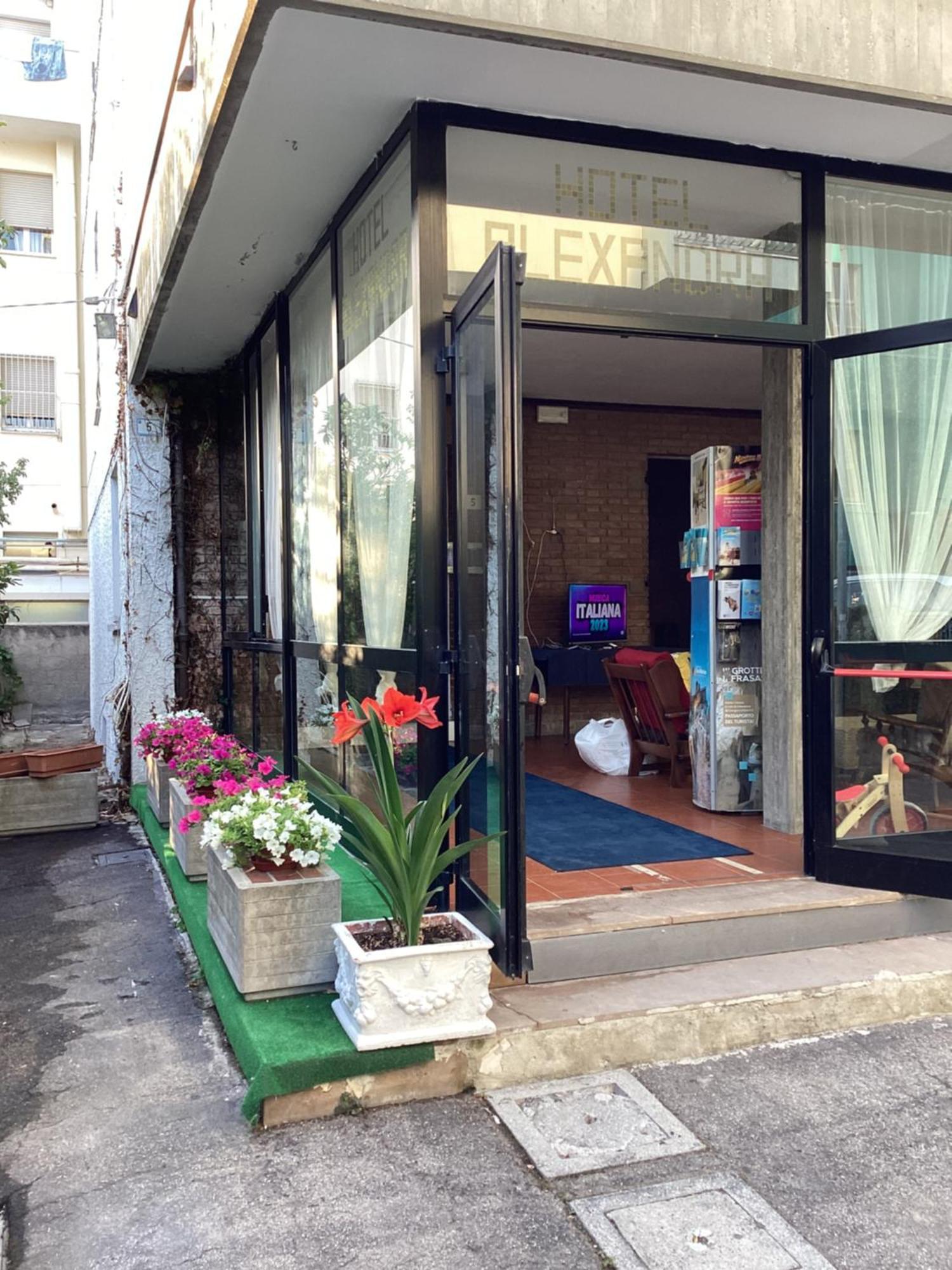 Hotel Villa Alexandra Bellaria-Igea Marina Eksteriør bilde